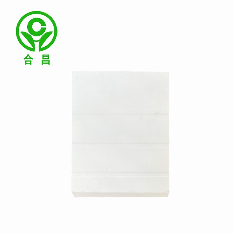 Glossy molded connector wall panel moulding